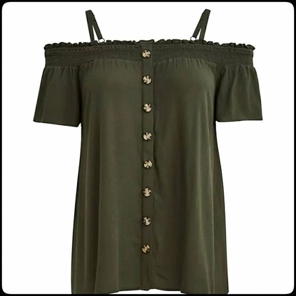 torrid Tops - NWT TORRID Women's Olive Smocked Off The Shoulder Bohemian Tunic Top Size: 3X